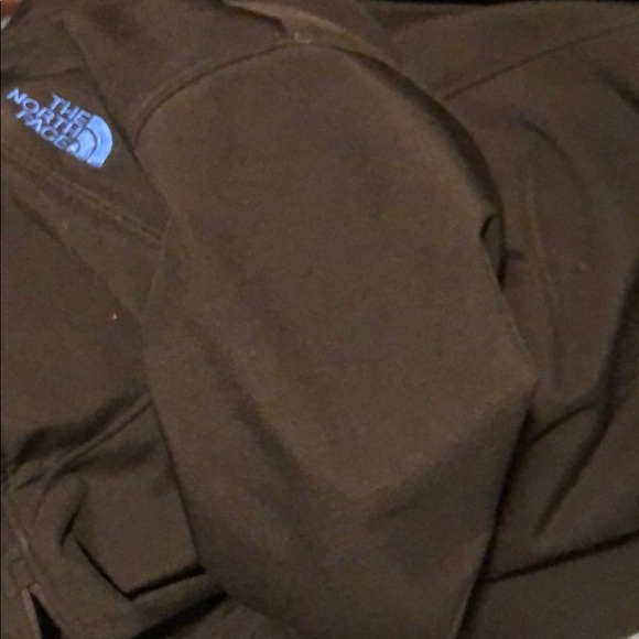Barely worn North Face jacket with furry inside. - Picture 1 of 5